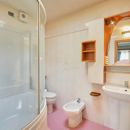 Platino - Jacuzzi Privata, Tre Piscine, Un Bar Apartment *